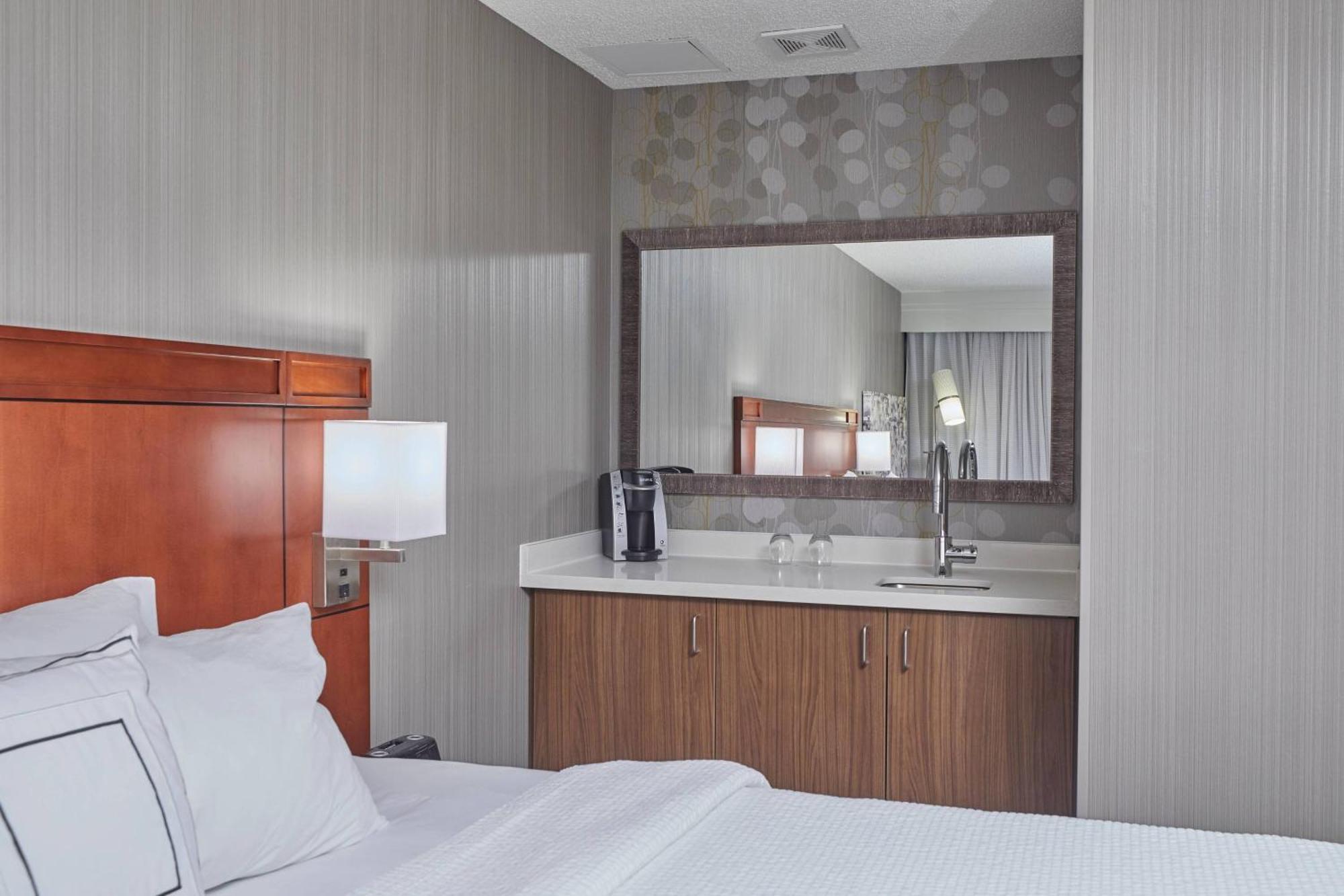 Courtyard By Marriott Eugene Springfield Hotel Exterior foto